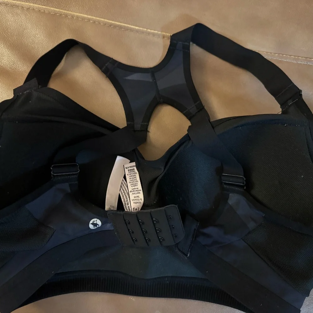 Lululemon Athletica and Victoria Secret bras. - Picture 7 of 7